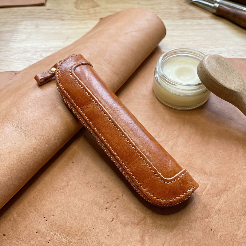 Étui à stylos vintage en cuir  - Tan Stationery & Office Supply avis et prix